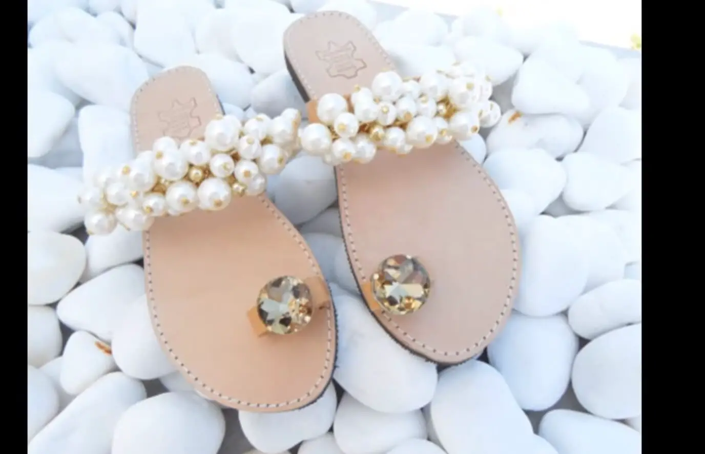 What shoes to wear at a beach wedding | Zeeshoe
